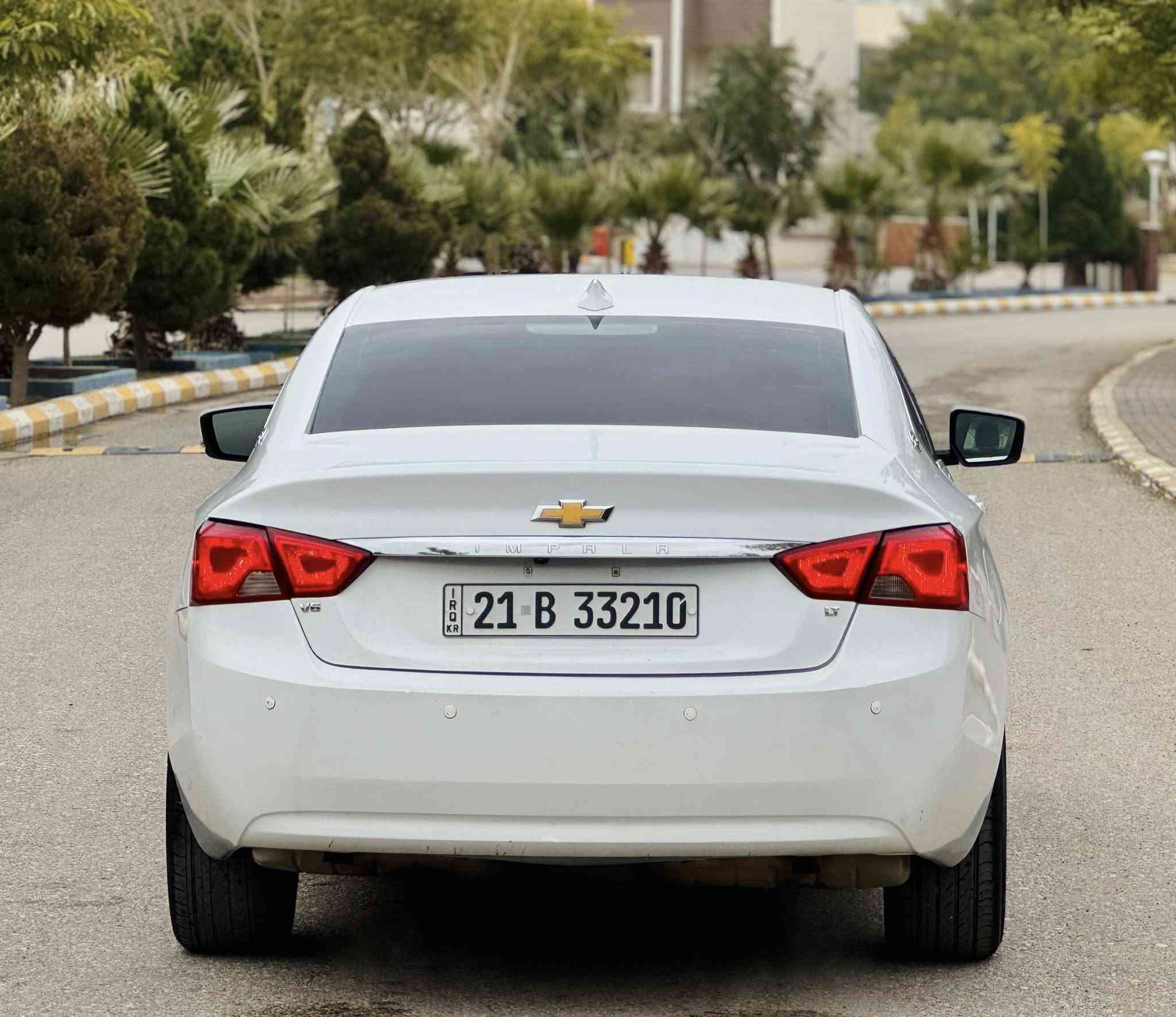 السَلٱمٌ عـَلـْيگمّ
#السعر 143 $ ورقه
للاتصال ***********
للبيع فقط امبالا موديل 2019 
مواصفات فول عدا فتحه
مكفوله عدا شبر بالجنطه خلفي 
صور ظرر مرفقه مع صور 
محرك 6 سلندر  
حجم محرك 3600
ماشيه 100 الف 
 سونار مرفقه
كشنات كهرباء
كشنات جلد 
قاصه 
لايتات زنون 
حساس خلفي 
 تحكم استيرن
شاشه 
كامره
وثبيت سرعه 
مانع انزلاق 
 تبريد ثلج منضومه تبريد كله جديد 
تدفئة شغال
كير محرك جديد 
تخم تايرات جديد
صدر امامي خلفي جديد
‏كهربائيات—كله شغال -
شرط سياره جاهزه 
رقم سليمانيه جديد
سنويه لحد 2029
شرط تحويل او وكاله و غرامه 
تحويل مباشر 
عنوان ديالي خانقين ✅
