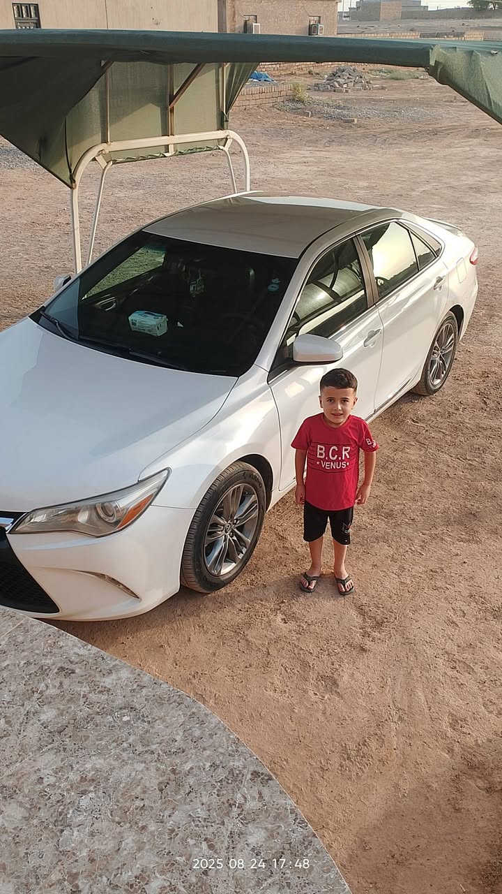 السلام عليكم
كامري للبيع سياره موديل 2017
وارد امريكي اللون ابيض لؤلؤي 
رقم شمال الجديد السياره ضررها قطعتين
 شرط بدون دواخل
گير محرك شرط مامفتوح 
مكان السياره الشرقاط 
سعرها 175$ 
***********
