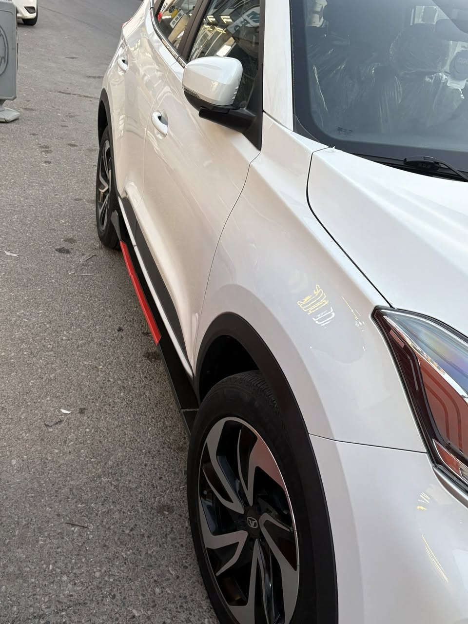 سياره كايا  X3
موديل 2024 
بصمه 
كامره تصوير امامي فيدو. رادار   وكامرن خلفي 
دبل شاشه. فول دجتال
فوليوم عدد3 ستيرن وشاشه وبجانب الكير 
تحكم ستيرن وسرعه 
 صوت المسجل اوتو مع السرعه والتحكم
اضويه لايت. اوتو 
السياره اوتوماتيك 
بدون سقف سلايت 
ميزه كونترول ترحيب 
سياره بيها شبر تعذيل بارد صندوق خلفي على اليمين
اوتو هولد 
 A b s 
جامات 4 اورو. مع قفل اوتو  موبايل كورك واتساب فايبر
***********
