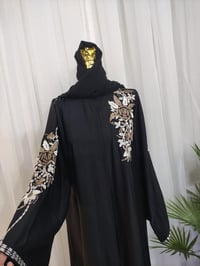 عباية خليجي • أسود فاحم • فري سايز ٨٥/١٦٥-١٧٠