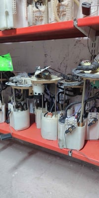 توفرت وجبة قواعد فورد سعر القطعة ٣٥الف الهاتف 07721042902