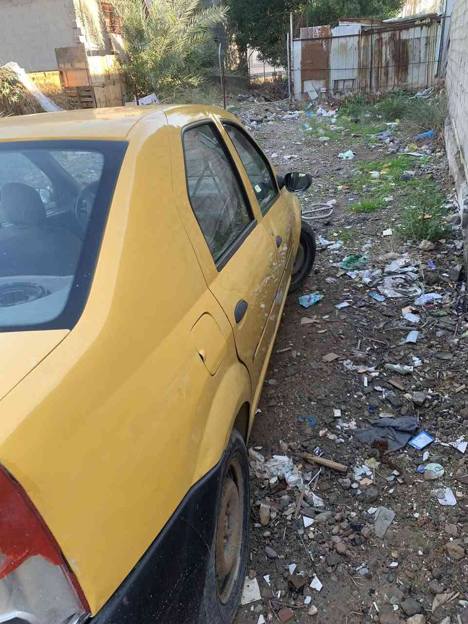 السلام عليكم رينو لوكان 2009 للبع السعر 35 وبيهه مجال نقوصات بسيطه ليريد يتواصل ع رقم *********** العنوان جزيرة بغداد السياحيه
