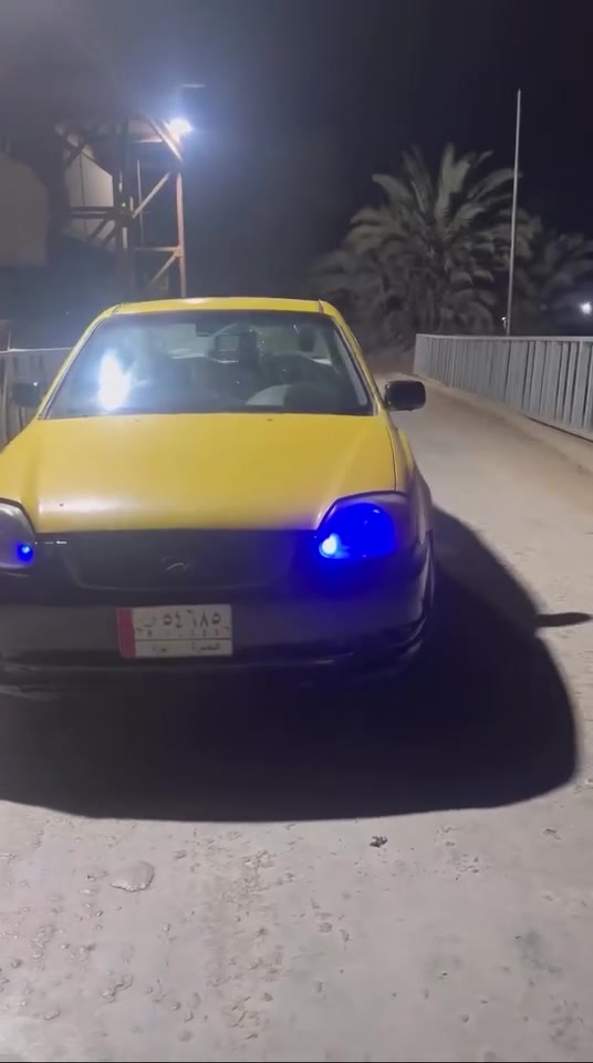 للبيع اكسنت فيرنا موديل 2003 سياره حلوه بيه خياسات بسيطه وياهه 4 باب تاخذهن وياهه زينات  تشدهن عوزه ترتيبات  وبيه كيره طابك ع نمره 3 السعر 25 
***********
