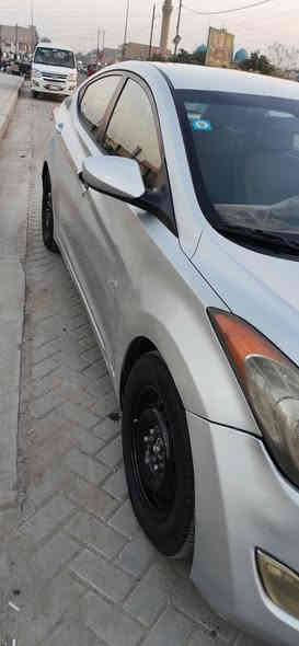 السلام عليكم من رخصة مدير الكروب
النترا ٢٠١٢ رقم بغداد مصبوغة حزام ماعده القماره البنيد
وارد أمريكي ضربته جاملغات خلفيه ماواصله للحوض
وبيه طخه باب اليمنه 
السياره يرادله ترتيب 
محرك كير خير من الله 
تخم تاير ويل أسود جدد
تعال كلب واقتنع وإني خادم
المكان بغداد حي الجهاد
 *********** 
السعر ٩٥ وبيها مجال
