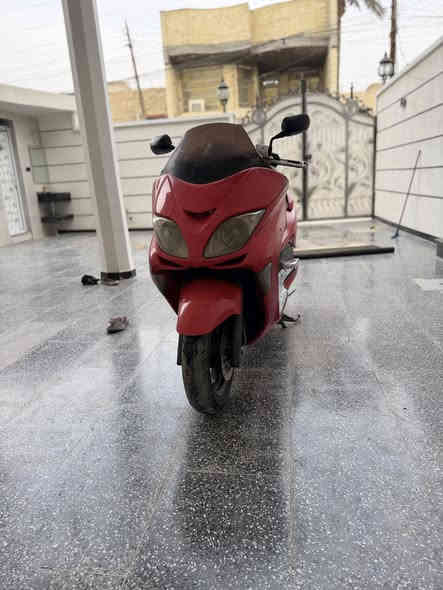 فورزة 0️⃣ 8️⃣للبيع  كرسال مكينة ناعمة جاهزة كهربائية كلها شغالة منضومة زنون اشاير لد بك لايت كرستال شلعة ومعدل أورق كاملة دراجة  اي نقص ما بيها  سعرها  (850 )مكاني بغداد المدينة الصدر تصال ***********
