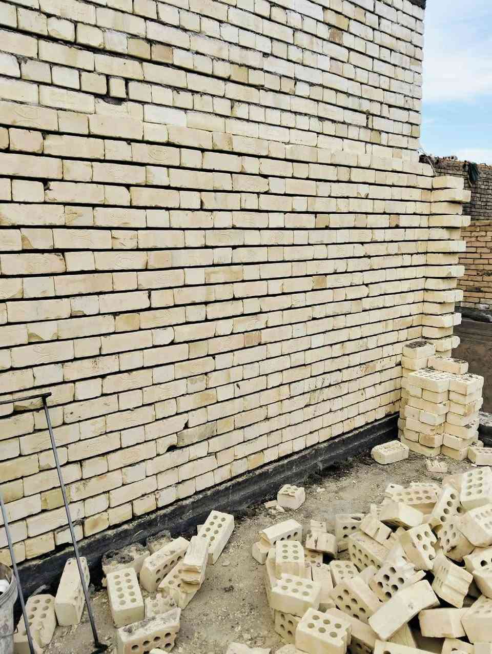 خلفه بناء متفرق حاليا ***********
