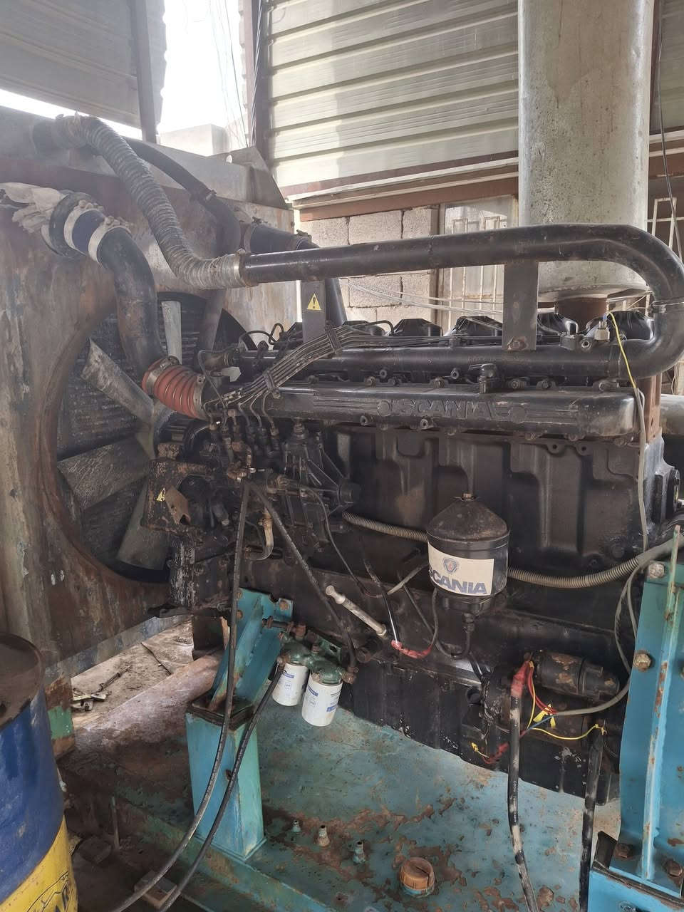 من رخصه صاحب الكروب 
مولده سكانيه دي اس غبق بلاستك راس توليد ٢٠٠ كي في نظام حمايه كامل مشتغله موسم واحد والمحرك خير من الله لا صرف ولا بخار السعر ٦٠ ورقه وبيه مجال رقم الهاتف *********** 
بغداد سبع البور
