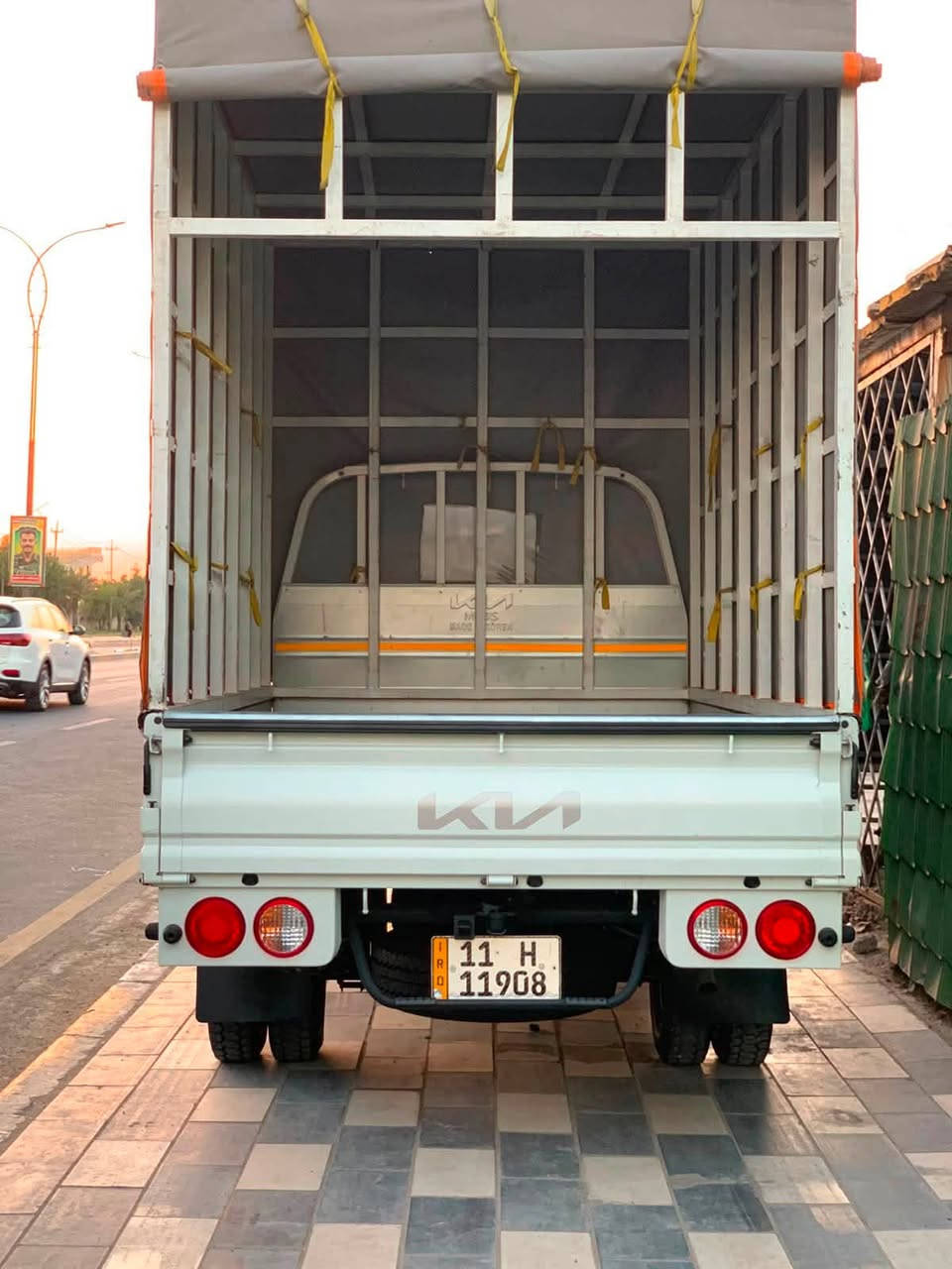 كيا بنكو موديل 2025سيارة زيرور ماشية 15 الف رقم بغداد مكاني بغداد البلديات السيارة جاهزة من كلشي الداخل مدوشم البدي مغلف مابية نقص من كلشي السعرة 168 وبية مجال قليل مامتواجد بالفيس عالرقم فقط 
***********
