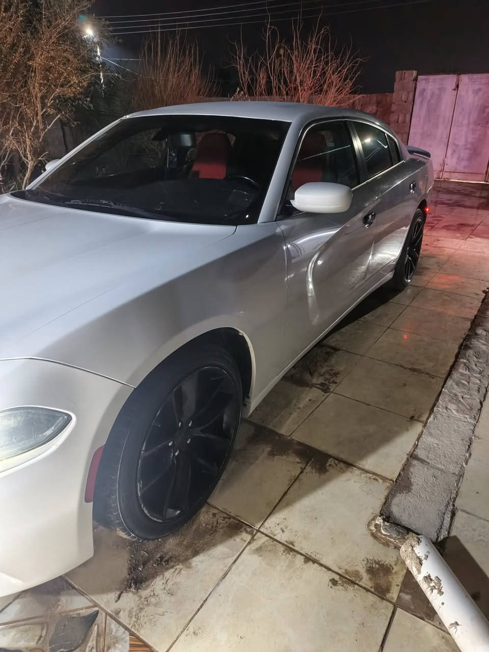 جارجر للبيع
موديل ٢٠٢٠ 
بااسمي
كل المواصفات إلي تنذكر بلكروبات فيها فقط فتحه بلقماره مافيها
السعر ٢٤٠ ورقه
رقم بصره رقم دولي
إلي يرغب بلشراء يتصل
الرقم ***********
لكم مني فائق الاحترام والتقدير
