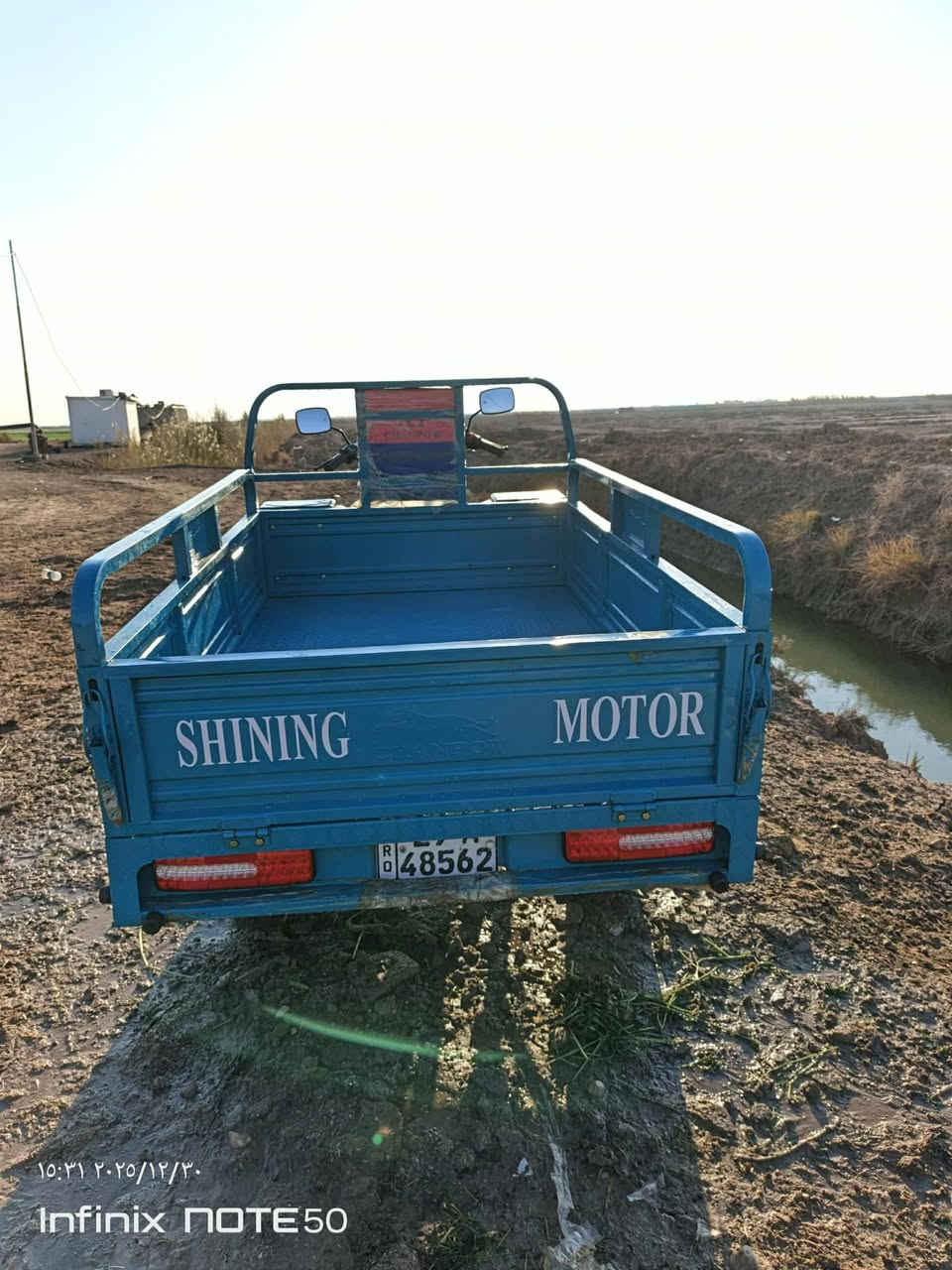 السلام عليكم 25جمره مرقم دولي واصط تحويل مباشر ***********
