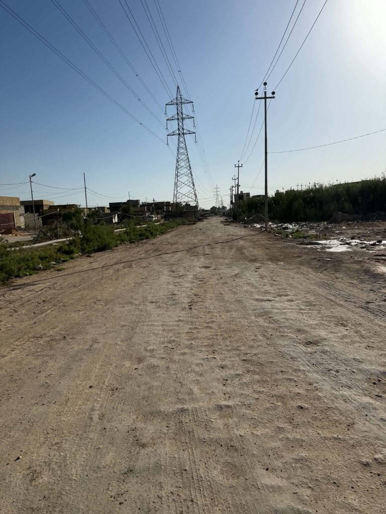 السلام عليكم 
يعلن مكتب الوسام الذهبي 
عن وجود قطعه للبيع 
مساحته 130
طابو زراعي 
سند حديث ٢٥
العنوان 
حله بابل 
زوير الغربي 
التقسيم الثالث
تفاصيل اكثر مراجعه المكتب أو الاتصال ع الأرقام الموجوده في المنشور 
***********
***********
