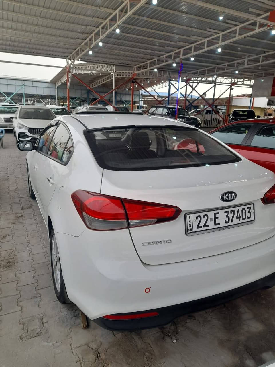 السلام عليكم. سيراتو. موديل 2018 رقم اربيل كفاله عامه 
مكينه 1600
حداديه. جديده
تخم تاير جديد
السياره فول عده البصمه
فتحه بنورما. تحكمات
السياره جديده.
السعرر. 155.. وبيه مجال بسيط حك الجيه
مكانه ديوانيه. قضاء المهناويه
الاستفسار.
***********
هاذه رقم راعيه.. خابره.. مكلف بلنشر اني. ما موجود ع خاص خابره وبيك خير وادلل
