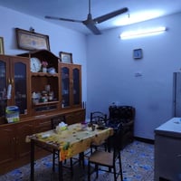 للبيع بيت 🏡 #زراعي_سند٢٥في الشرطه الخامسه قرب الدعم اللوجستي #مساحته١٠...