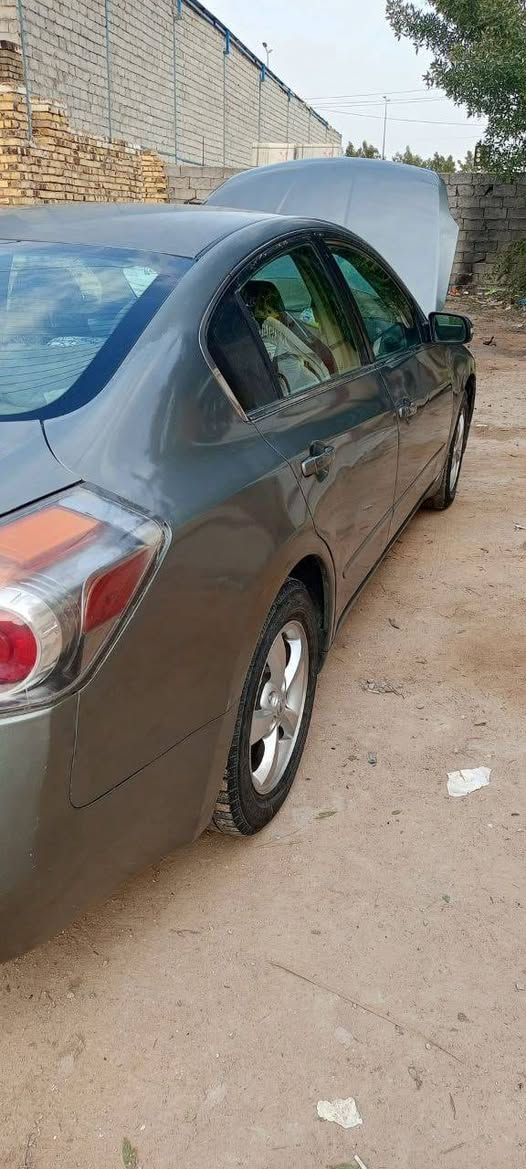 نيسان التيما موديل 2008 خليجي بصمه تشغيل وابواب رقم كربلاء بأسمي السعر 75 مكان السياره بنجف 
08710964511
***********
