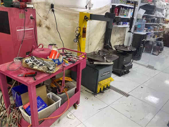 سلام عليكم غراض بنجر البيع التفاصيل داخل الفيديو العنوان بصره ٥ميل صناعيه رقم الهاتف *********** البصرة
