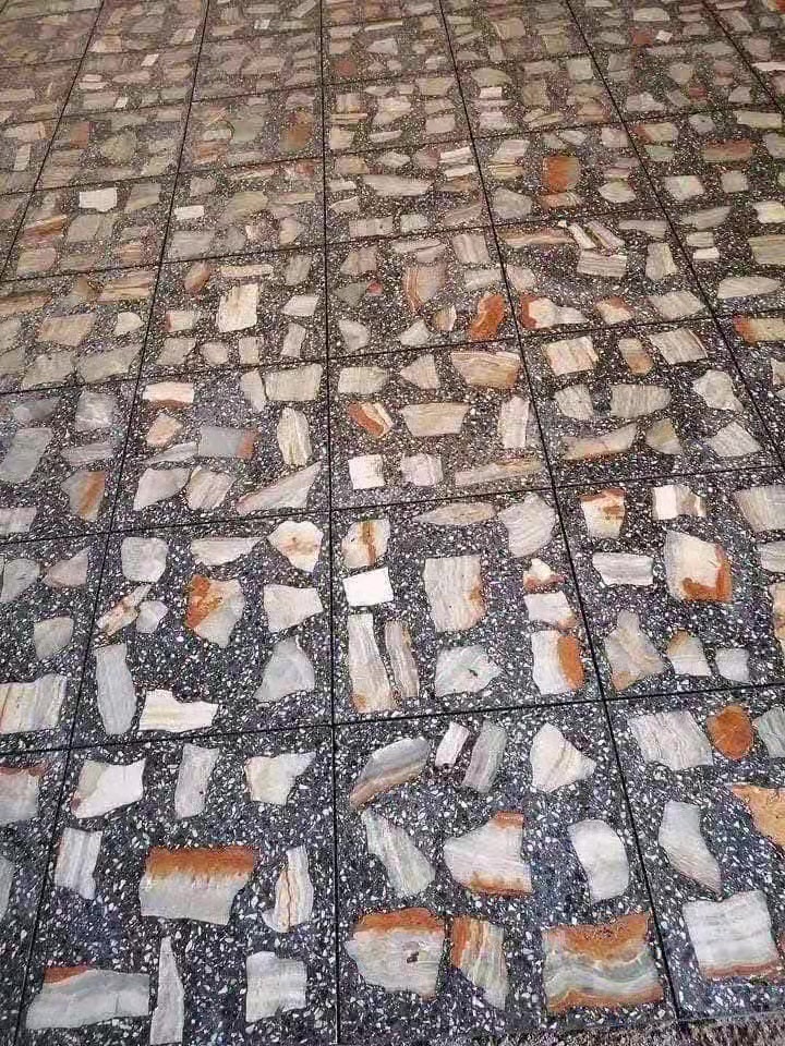 السلام عليكم
وينه الي يدور شغل درجه أوله تعال يمنه وتونس 

بورسلين لوح كاشي مرمر سيراميك 

***********
