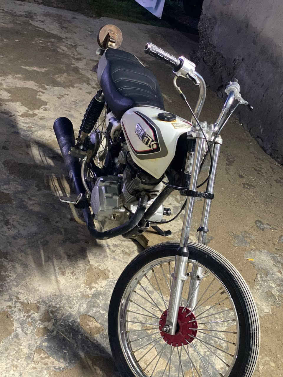 السلام عليكم دراجه كامله اي نقص مابيه المكان ديالى بعقوبه كنعان مروس هم ترهم


**إذا كنت صاحب هذا الإعلان وتريد حذفه لأي سبب، رجاءا أرسل رسالة إلى الدعم الفني**