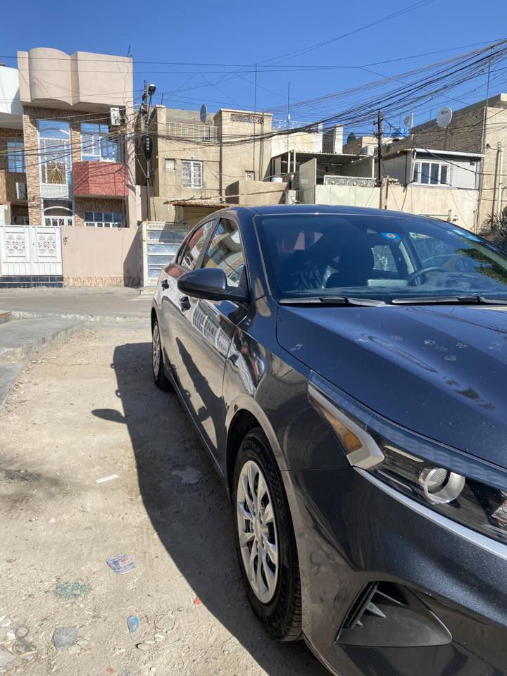 السلام عليكم كيا فورتي للبيع موديل 2023 سيارة جديدة ما شاء الله تخم تايارات جديد رقم بغداد جديد سيارة ضربته بس الباب الورة السايق مامصلحه بعدهه على حالته من امريكية ماشية 47 
السعر152 وبيها مجال للستفسار على هذا رقم ‭
‭0773 423 6097
