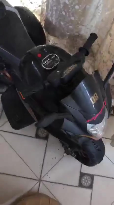 دراجة شحن للبيع استخدام قليل فقط في داخل البيت 
السعر ١١٠ وبيها مجال


**إذا كنت صاحب هذا الإعلان وتريد حذفه لأي سبب، رجاءا أرسل رسالة إلى الدعم الفني**