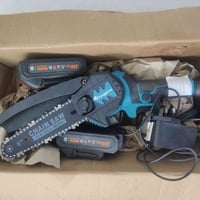 آخر قطعة • جديدة • مع بطاريتين