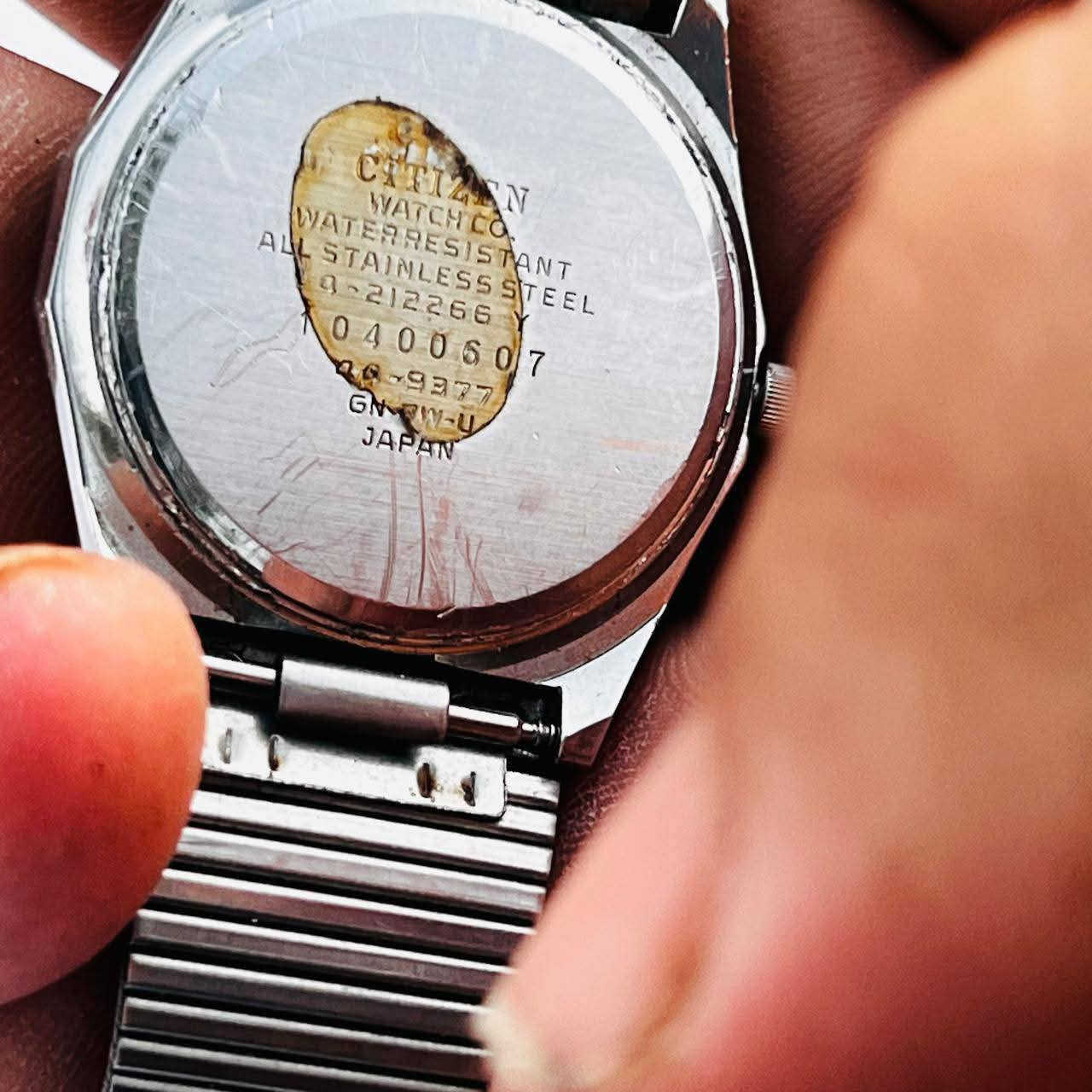 بسم الله الرحمن الرحيم
ستزن ايكو درايف....ساتنلس...قياس 36  منفذ يومي شهري......لووك...تواصل خاااااص.🌿


**إذا كنت صاحب هذا الإعلان وتريد حذفه لأي سبب، رجاءا أرسل رسالة إلى الدعم الفني**