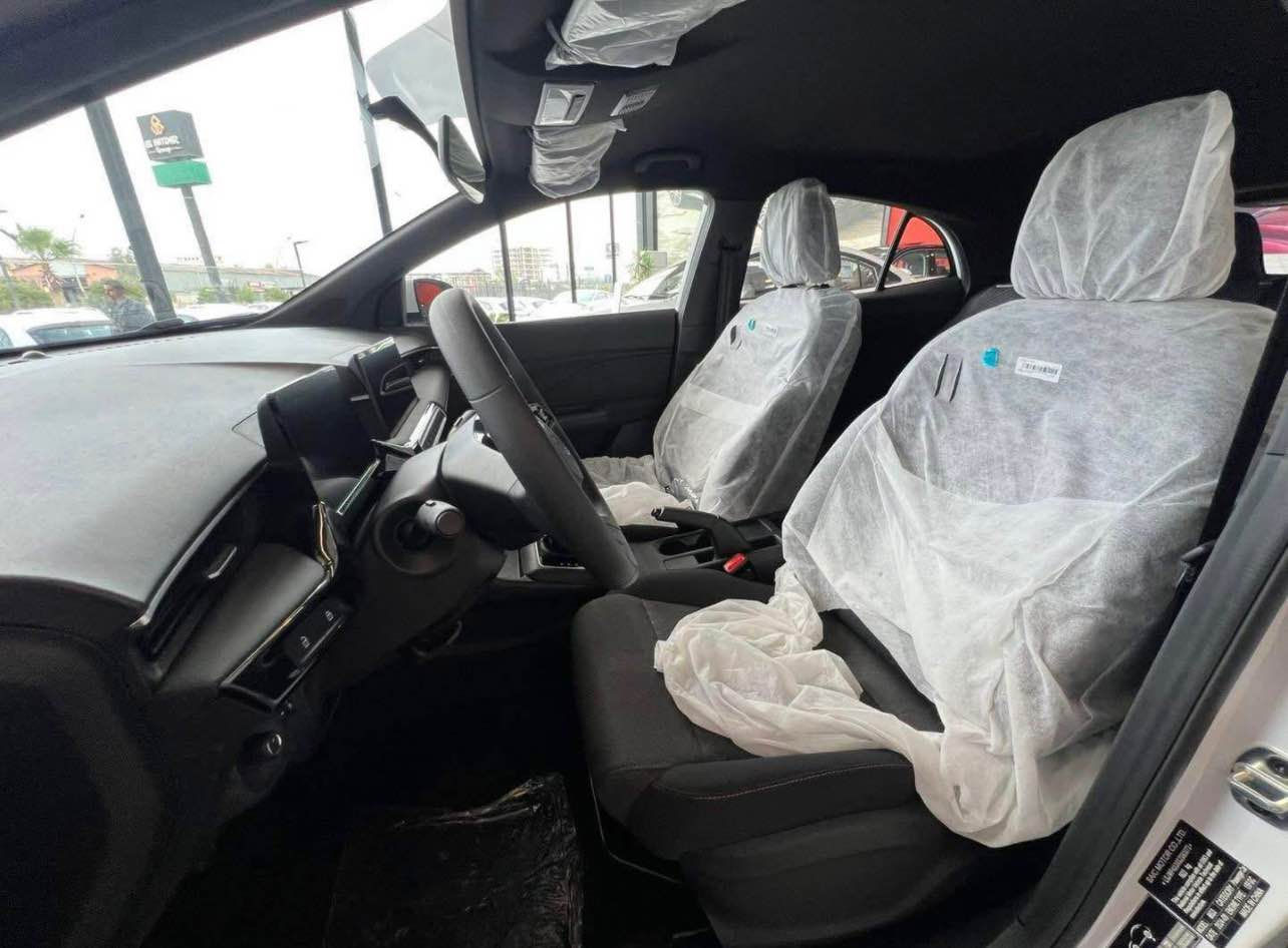 112
ئيّم جى MG3 2025 رقم اربيل.
4هة زار كيلو مه تر 6 سال زهمان
تاخم كَاعيهى بو بستراوه ئى بلادى ده ستكارى نه كراوه تاخم كَولشينى بوّ به ستراوه سوكانى به ركَى بوّ به ستراوه مواصفات ستاندارد شاشه وكاميّرا حساس .
ئاويّنه ئيشارهت بلوتوس.ڤوليوّم.
كيّج ئه ليكتروّنى وته بريد لهمس.
مكان اربيل
موبايل***********
Seller information
Seller أربيل, العراق
