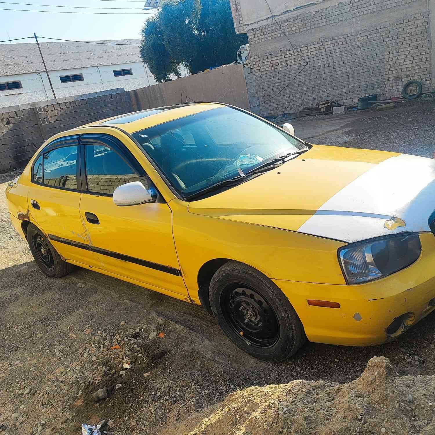 السلام عليكم ألنتره للبيع موديل 2002السعره 40وبيها مجال العنوان اديالى كير عادي ‏‏‪***********‬‏
