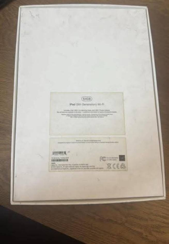 ايباد 9 ذاكره 64 نضيف جدن
بطاريه ثمانينات عنواني بغداد مدينت صدر 
وتساب ***********
