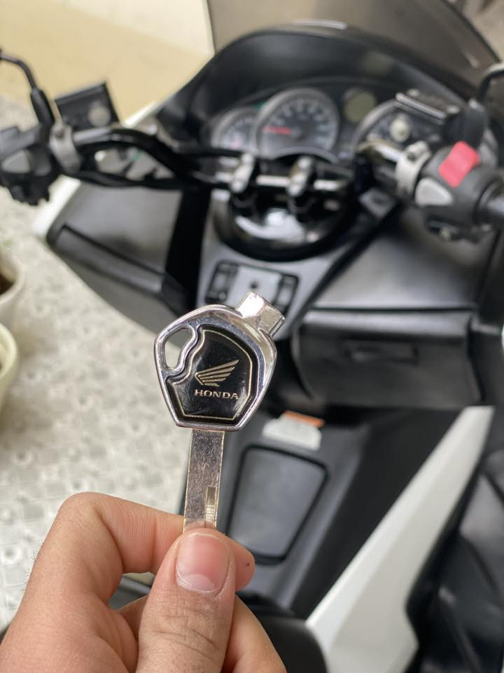 ‏السلام عليكم دراجة فورزا صفر ١٢
مكفوله من كل عيب جديده بمعنى الكلمة على وضع الشركه 

سعر ١٣٥٠ وبيها مجال 

العنوان ديالى بعقوبة 

***********
