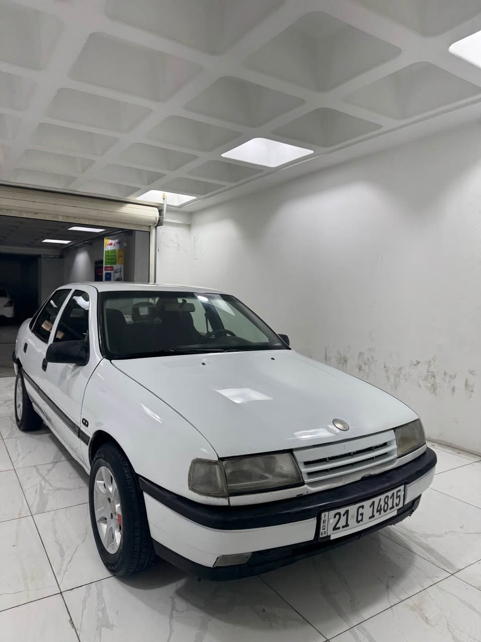 ئۆپڵ ١٩٩٢ مەکینە ١٨ بێ بۆیاخ ڕەقەم و سەنەوی تازەیە بێ مەسرەفە زەربە و ناو گرتنی نیە لۆک لۆکە
ناونیشان / کەلار
*********** كالار, السليمانية
