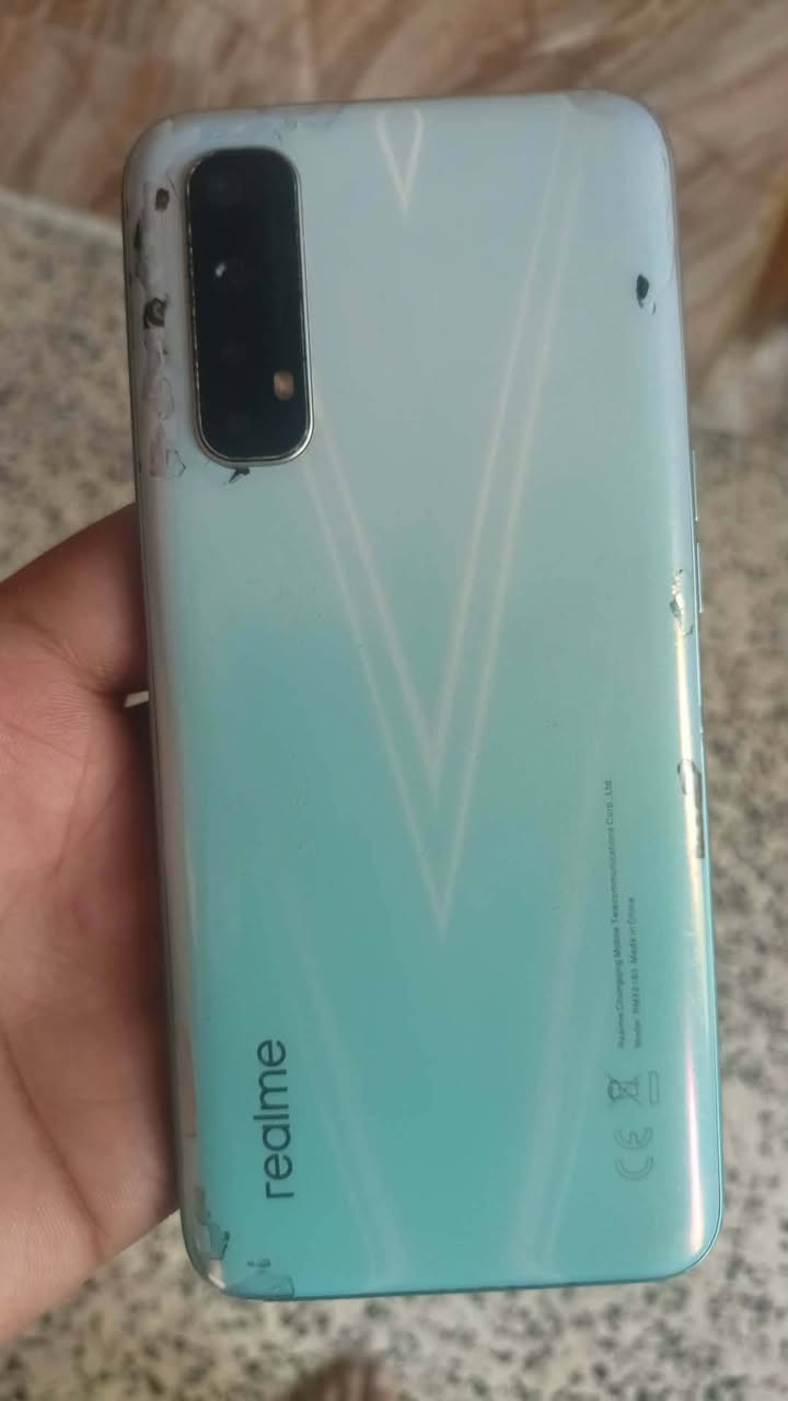 سلام عليكم جهاز ريلمي 7كلش نضيف
بي فطر خفيف مماثر بي قيم واخذ


**إذا كنت صاحب هذا الإعلان وتريد حذفه لأي سبب، رجاءا أرسل رسالة إلى الدعم الفني**