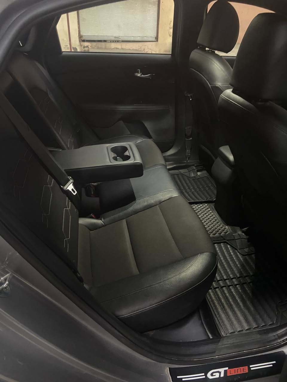 #كيا فورتي 2023
#للبيع جيتي لاين فول 

#ضرره نص جاملغ خلفي 

#185 وبي مجال التفاصيل ***********

                              ***********
