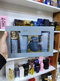 مستحضرات تجميل • عناية بالبشرة • عطور