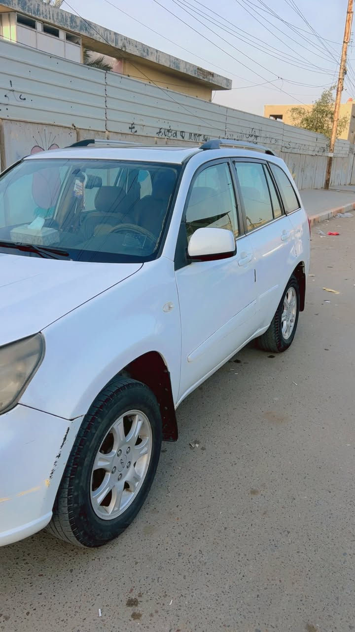 السلام عليكم تيگو مديل ١٣ بدون صبغ ماشيه ١٢٠ رقم بغداد  السيارة خير من الله ٤٩ وبيها مجال بسيط مكان السيارة بغداد الشعب رقمي ***********
