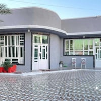 البيضاء صف الانوار • ٤٥٠م • ٣ غرف نوم