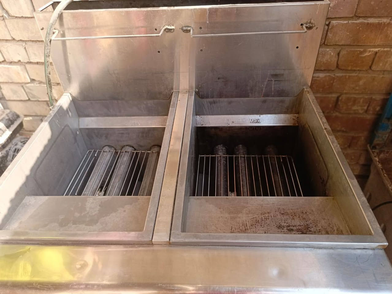 قلايه ٦ مدافع
قلايه ٣ مدافع
المكان مدينه الصدر
***********
