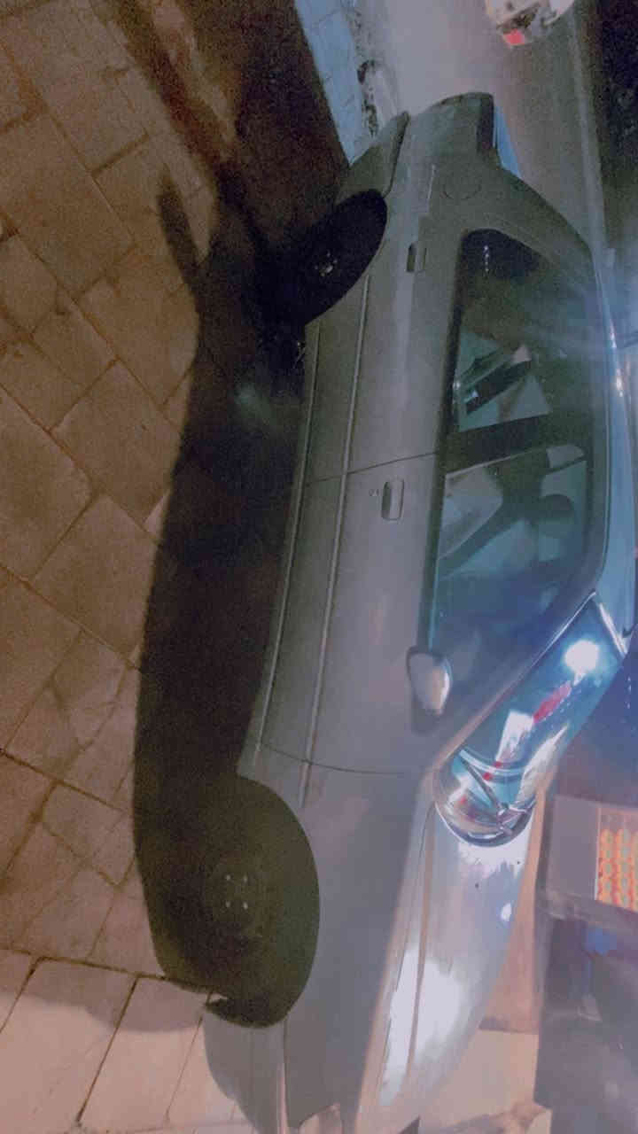 السلام عليكم بيجو ٣٠٦فرنسي بلادي بلادي بلادي من دعماميه الدعاميه قطرا صبع مابيها بيها جراد خفيف سياره مكفوله من ضربه او بارد ماشيه شي قليل تبريد ثلج تخم تاير جديد بغداد بسمي مداور ثاني يوم غير هاد الحجي مابيع أدور تحويل مكاني بغداد سيديه  السعر ٥٨رقمي***********
