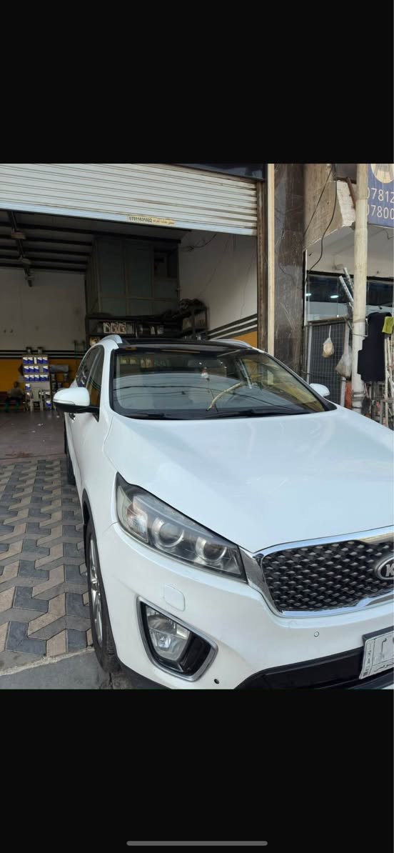 للبيع سورنتو خليجي موديل 17بانوراما مكانها النجف سعرها 225 قفل  محركة 6 سلندر ثلاث انضمة قيادة وبصمه وجلد وسايد بريك بالرجل ماشية 128 مكفولة من صبغ فقط بارد في الباب رصعتين في حاجب البنيد الاتصال *********** النجف, العراق
