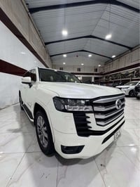 لاندكروز ٢٠٢٢ • توين تيربو • كفالة سنة