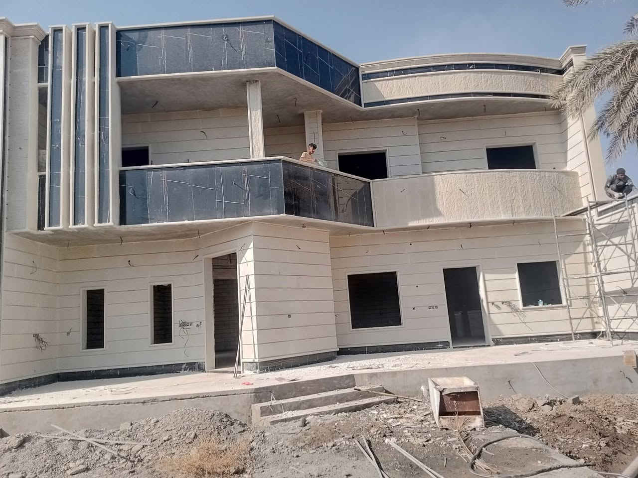 تغليف واجهات
حف درز

 

تصليح واجهات قديمه

كوبنات 

بأسعار مناسبه جداً

رقم الهاتف. ***********
