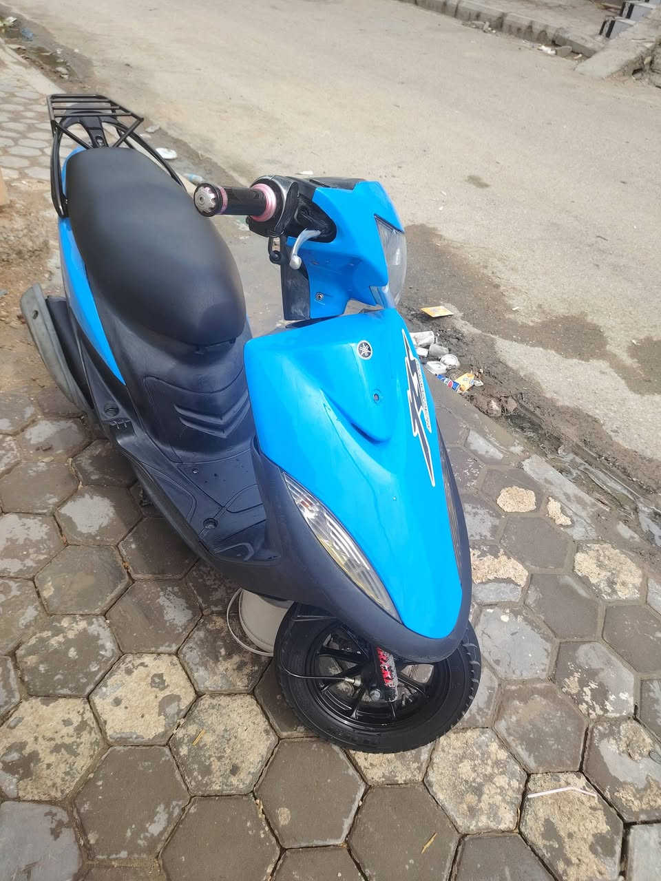 السلام عليكم 
دراجه للبيع ماكس عدله نظيفه كلش كفاله عامه 
 مزوده تزويد خارجي كفرات سمائي ويل مشيف اسود سعر خاص *********** واتساب
