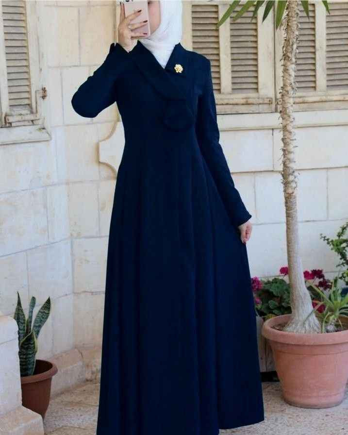 فستان جبه جمال ونزاكة الموديل لا توصف من افخم الموديلات القماش الاصلي قطعه فخمه جدا مع بروش هدية 😍
*يوجد ازرار مخفيه تسد وتفتح بالازار 
* الطول 145 سم طول كامل 
* القياسات /
42/44/46/48/50/52 
* الوان / اسود نيلي رصاصي وبنفسج 
#توصيل_جميع_محافظات_العراق #اكسبلور_فولو #اكسبلور بغداد, العراق


**إذا كنت صاحب هذا الإعلان وتريد حذفه لأي سبب، رجاءا أرسل رسالة إلى الدعم الفني**