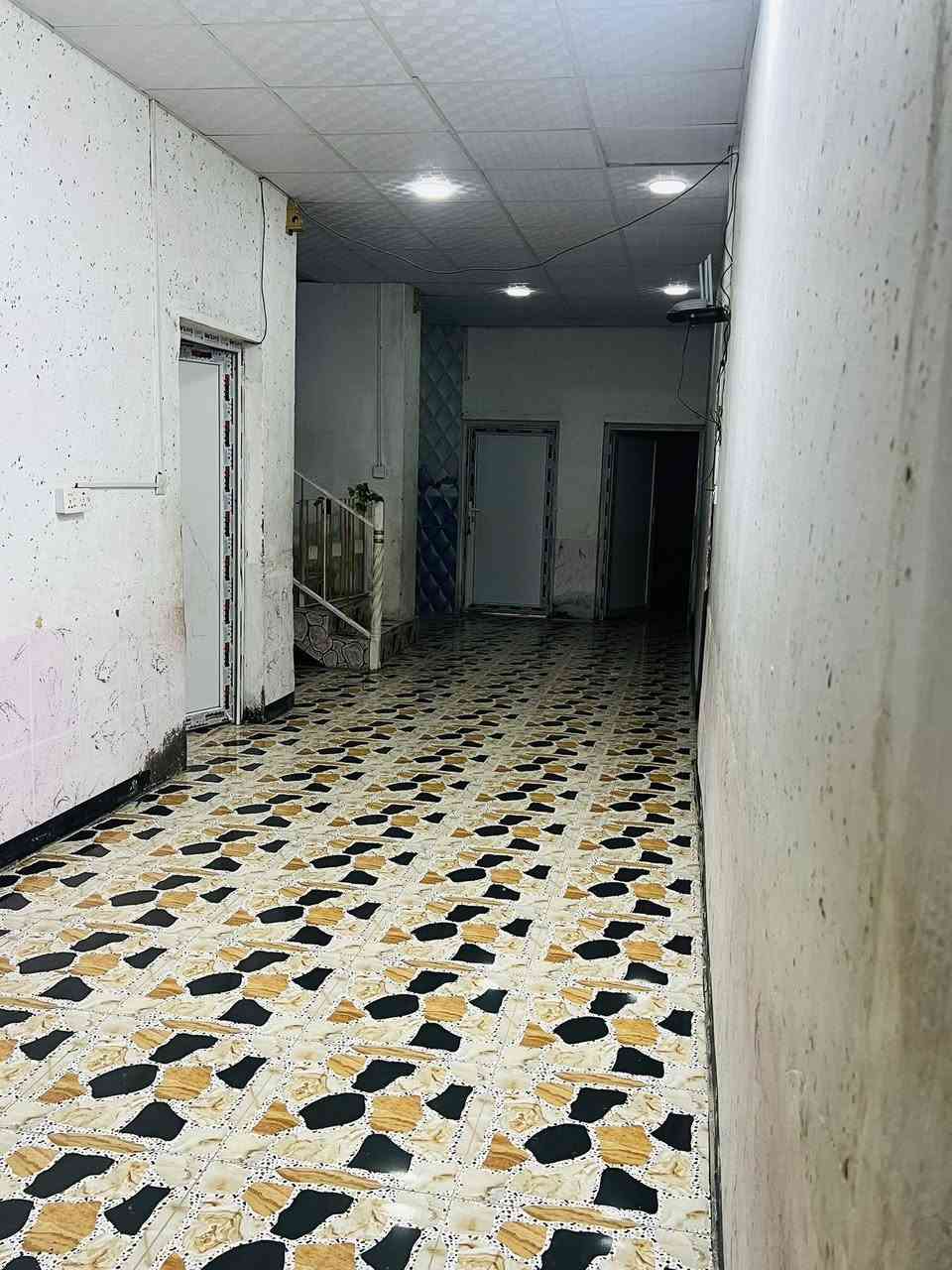 #بيت_للإيجار 
بيت جبير بي 4 غرف جوه و3 غرف فوگ ومسلك وهول وديوانيه وبي حديقتين وحمامات خارج 2 وداخل واحد 
#المكان حي12 ربيع الاول
للأستفسار اكثر الإتصال ع هذا الرقم
***********
