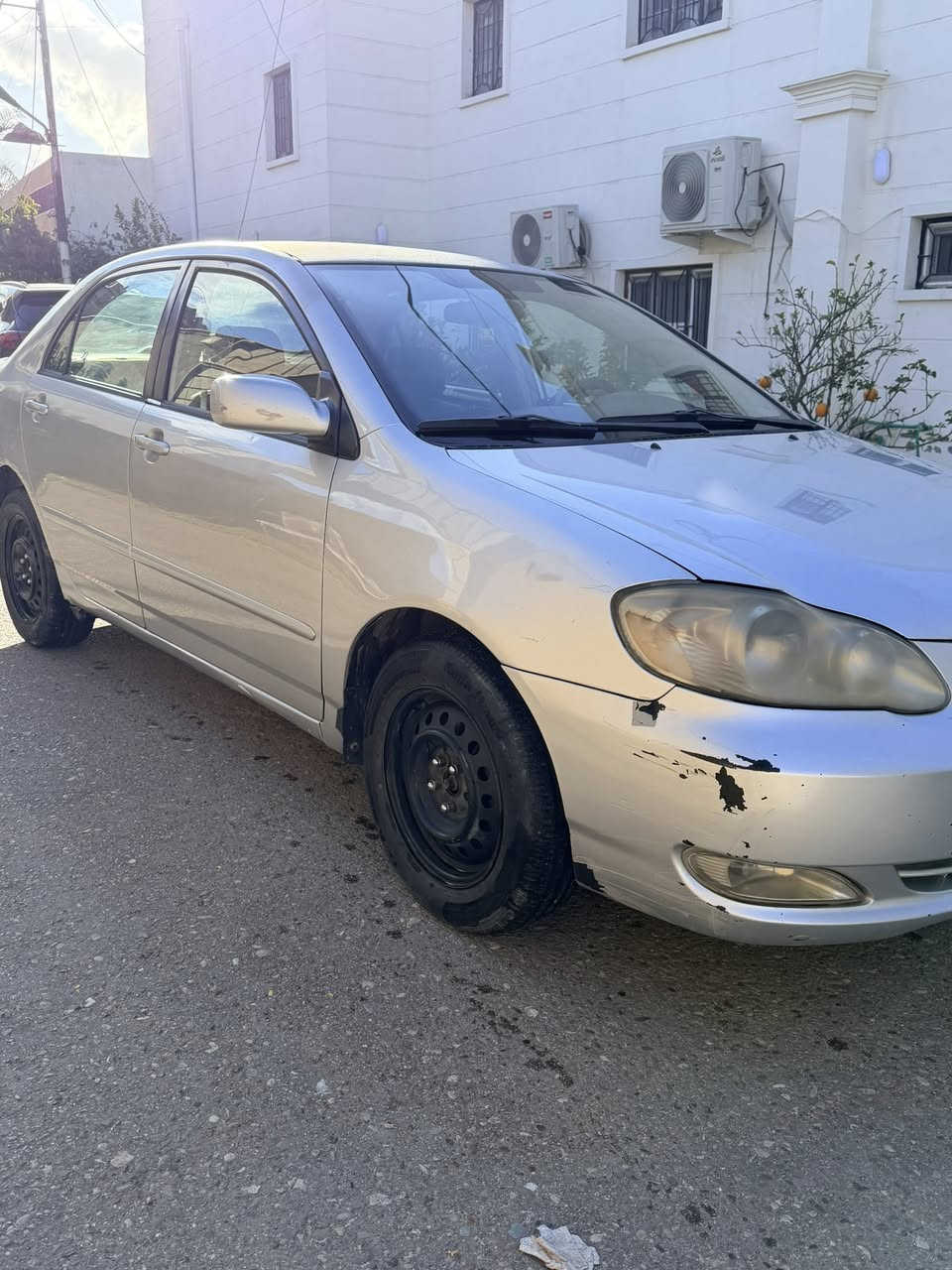 وارد امريكي بيها قطع صبغ ابيع حزام كورلا نحلة موديل 2008
محرك 1800
ماشية ١٨٠ الف كيلو متر حقيقي 
مكانها بغداد رقمها بغداد 
رايدها ٨٥ وبيها مجال 
***********
