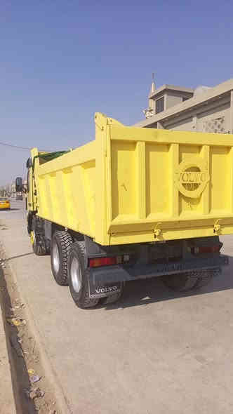 فالفو FM12/420 كير عادي ٣/٣ قلاب سكس ويل مجموعة شفت شاصي بلادي  وبشرط لا كسر ولا فطر تخم تاير جديد بدون صبغ تبريد شغال سيارة مكفولة كفالة عامة وشرط التحويل وكير ومحرك واكسل وقمارة بشرط

موديل / 2001
@***********
