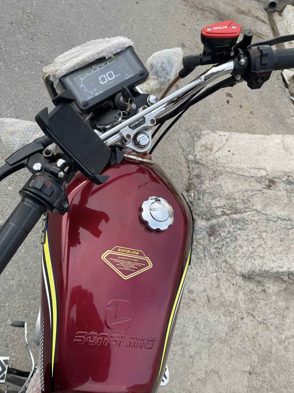 للبيع
تايگر ٢٠٢٥   بعده جديد
السعر ٧٢٥ وبي مجال 
اتصال أو خاص موجود
***********
