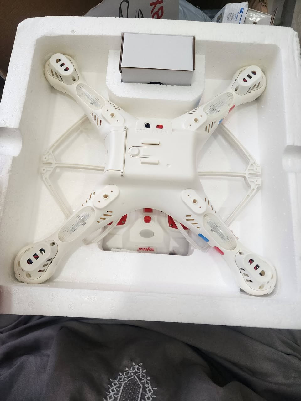 درون بهذا الشكل كبس شركه  عله اول تم ٦٥ الف شامل توصيل


**إذا كنت صاحب هذا الإعلان وتريد حذفه لأي سبب، رجاءا أرسل رسالة إلى الدعم الفني**