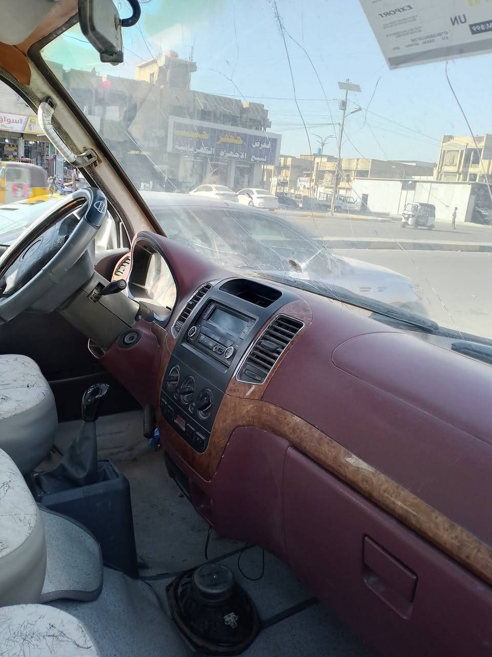 فتون موديل 2011ضريبه مصفرة هيئة مامسجله عليها غرامات مرور ابيع بس الشرعي السعر 40وبيه مجال هذا رقمي ***********مكاني بغداد والشراي يتصل ويدلل
