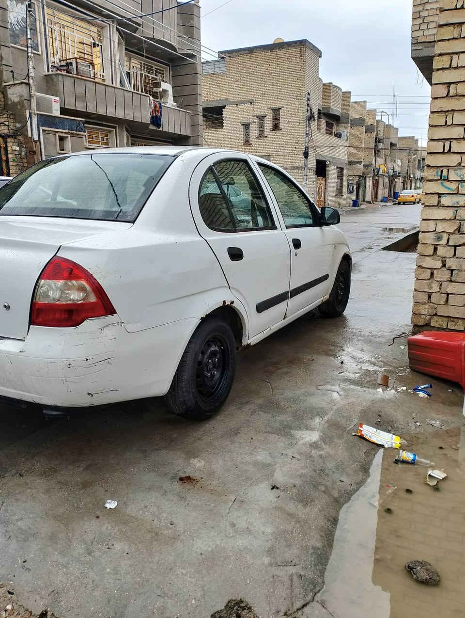 سلام عليكم طيبه موديل 14 سياره شواصي مكفوله صبغ جاملغ المامي فقط سعر 30 بيها مجال مكان بغداد البلديات ضباط رقم ***********
