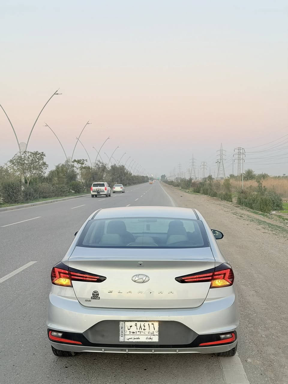 السلام عليكم من رخصه الادمن المحترم
هونداي النترا 2020 رقم بغداد باسمي
ضرر قطعتين جامرلغ وبنيد 
كير ايتي مال 18 
مكينه 2000 دوش بلاديه 
كير مكينه صدر تبريد تدفئه بشرط
العنوان ديالى بعقوبه تقاطع القدس
***********
السعر 132 وبيه مجال
